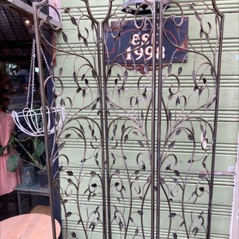 Village Merchants - Garden screen/trellis - Thrift Stores Near Me - Portland, Oregon Village Merchants - Garden screen/trellis - Thrift Stores Near Me - Portland, Oregon