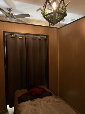 Renew Day Spa 2 by null