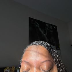 Malibu Nails - brow service