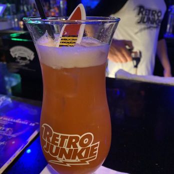 Retro Junkie - The Spiccoli - Cocktail Bars Near Me - Walnut Creek, California