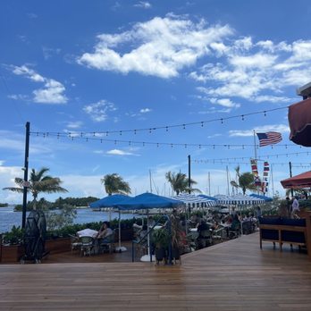 Regatta Grove - View - Cocktail Bars Near Me - Miami, Florida Regatta Grove - View - Cocktail Bars Near Me - Miami, Florida