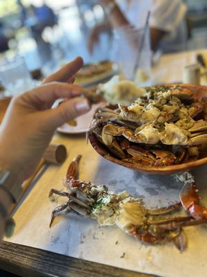 Rustic Inn Crabhouse by null