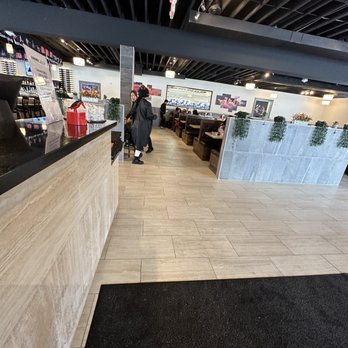 Sooshibay - Conveyor Belt Sushi Near Me - Kenosha, Wisconsin