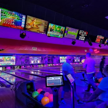 Capitol Bowl - Glow Bowling - Bowling Near Me - West Sacramento, California