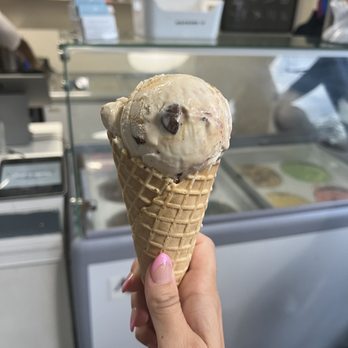 LiftOff Creamery - Payload (Ultimate Peanut Butter Brownie) - Ice Cream & Frozen Yogurt Near Me - Indianapolis, Indiana LiftOff Creamery - Payload (Ultimate Peanut Butter Brownie) - Ice Cream & Frozen Yogurt Near Me - Indianapolis, Indiana