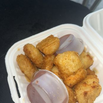 Golden Castle - Food Trucks Near Me - Austin, Texas
