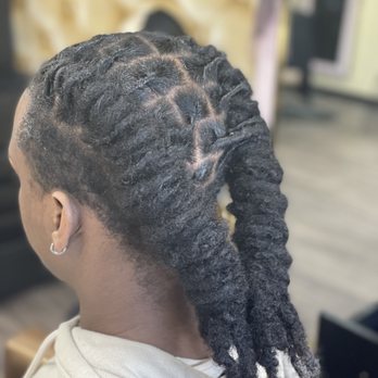 TRAXZ HAIR CARE AND WEAVING STATION - Updated July 2025 - 19