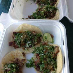 Taqueria Los Girasoles - Carnitas and carne asada tacos - $1.50/each!