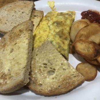 Papermill Place - Denver Omelet with home fries and rye toast. - Diners Near Me - Winchester, Virginia Papermill Place - Denver Omelet with home fries and rye toast. - Diners Near Me - Winchester, Virginia