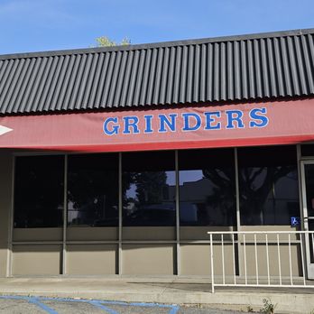 Gene's Grinders - Outside - Delis Near Me - Duarte, California