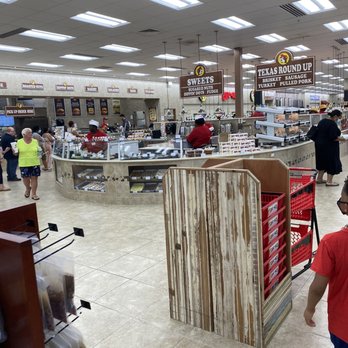 Buc-ee's - Gas Stations Near Me - Leeds, Alabama