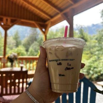 Espresso Chalet - Coffee & Tea Near Me - Gold Bar, Washington