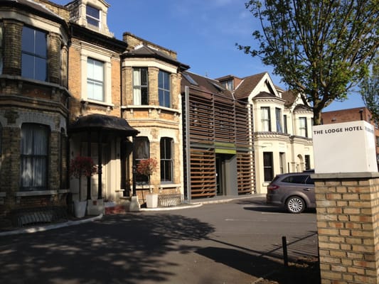 The Lodge Hotel Putney by null