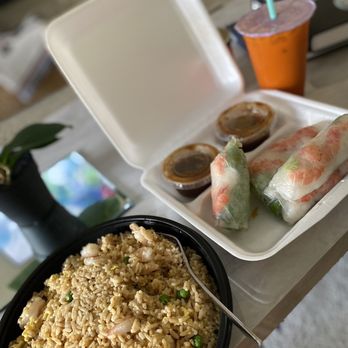 Mai's Restaurant - Fried rice and spring rolls - Vietnamese Near Me - Houston, Texas Mai's Restaurant - Fried rice and spring rolls - Vietnamese Near Me - Houston, Texas