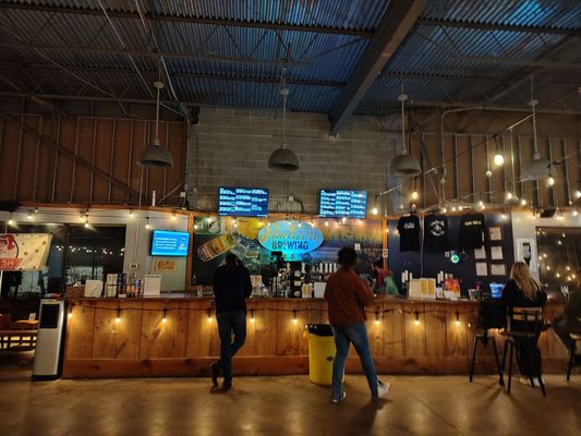 Pontoon Brewing Company by null