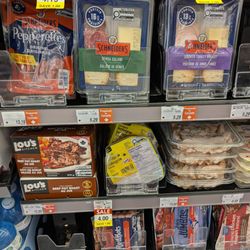 Shoppers Drug Mart - If I have a hankering for beef pot roast, I know where to get some!