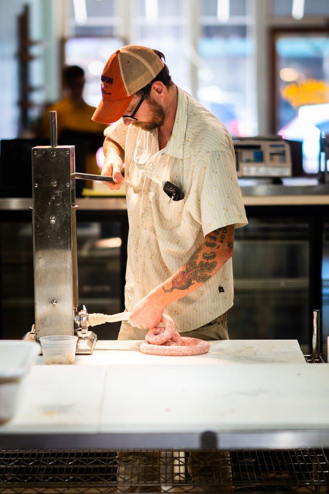 Ramblin Poppy Butcher Logo