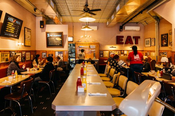 Hamburg Inn No. 2 by null