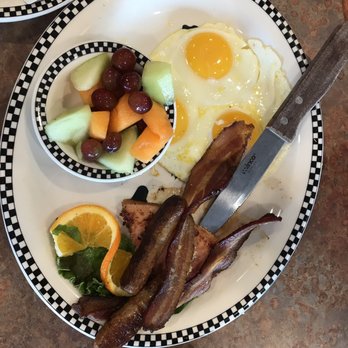 Black Bear Diner Beaumont - Diners Near Me - Beaumont, Texas