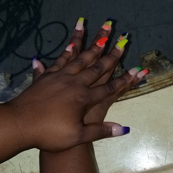 Diamond Nails and Spa - Nail Salons Near Me - Saint Charles, Maryland Diamond Nails and Spa - Nail Salons Near Me - Saint Charles, Maryland