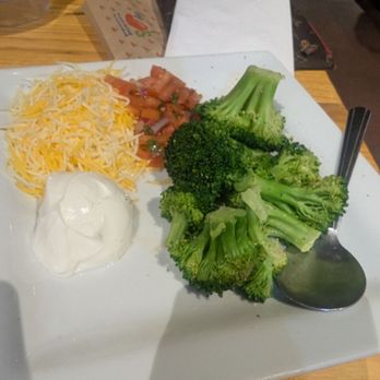 Chili's - American Near Me - Wallingford, Connecticut