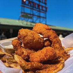 Jack's Fish Spot - Insta: @mmmashterchef Fish and chips