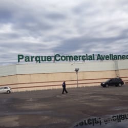 Parque Comercial Avellaneda - Vacío por la mañana