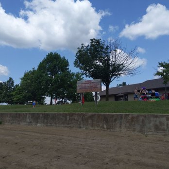 Summit Lake State Park - Beach area - Parks Near Me - Mooreland, Indiana