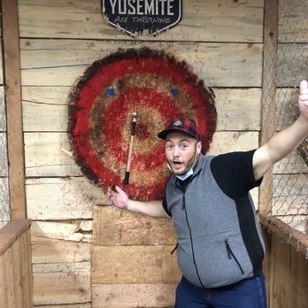 Yosemite Axe Throwing - Mammoth Lakes - Axe Throwing Near Me - Mammoth Lakes, California