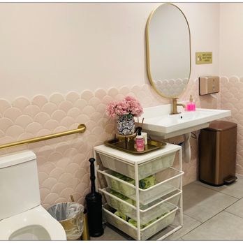 Wawa Thai Food - A very clean and glade fragrance Loo. - Thai Near Me - Oakland, California Wawa Thai Food - A very clean and glade fragrance Loo. - Thai Near Me - Oakland, California