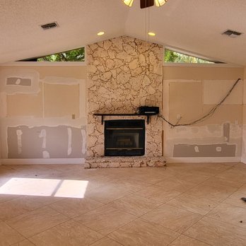 Best Hands Remodeling - Finished product, new drywall installed, new tile installed perfectly, new matching baseboard installed - Drywall Installation & Repair Near Me - Pembroke Pines, Florida Best Hands Remodeling - Finished product, new drywall installed, new tile installed perfectly, new matching baseboard installed - Drywall Installation & Repair Near Me - Pembroke Pines, Florida