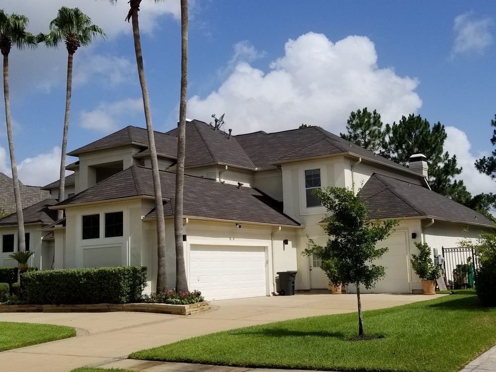 Slide of EZ Roof and Construction