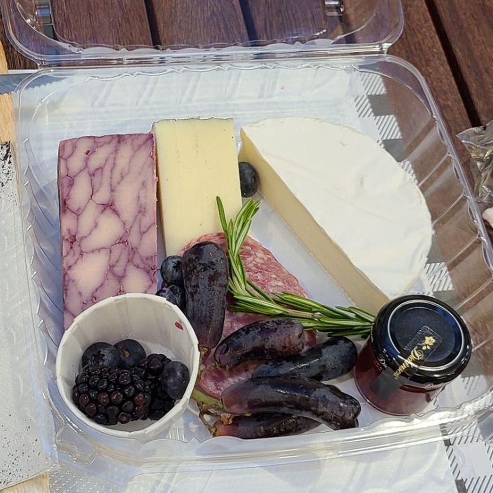EZPZ Gatherings - Kit - Caterers Near Me