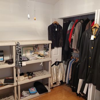 At Your Service - Estate Liquidation Near Me At Your Service - Estate Liquidation Near Me