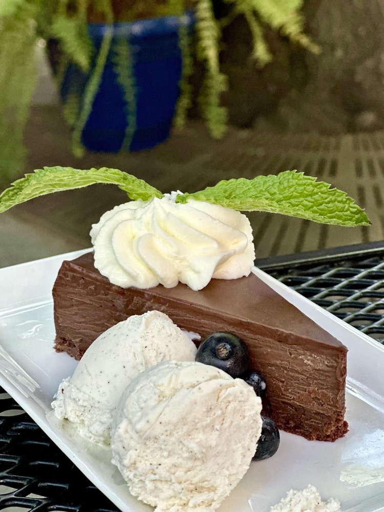 Social spots from Hamiltons' At First and Main