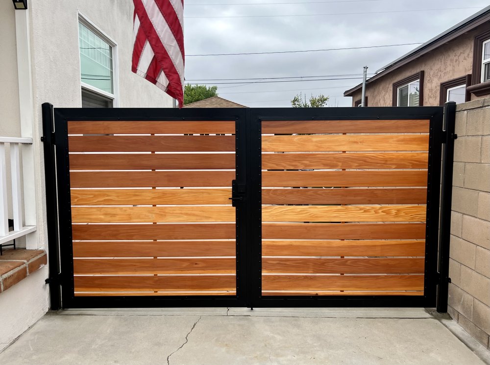 SOS FENCING 255 Photos & 118 Reviews 11856 Dune St, Norwalk