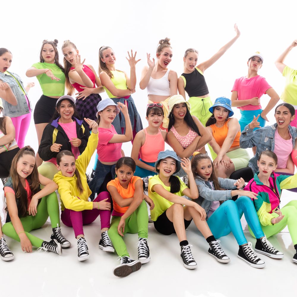 gabi from cheer, image size:1000x1000