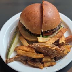 Sally Black’s Bar & Grill - Double cheeseburger
