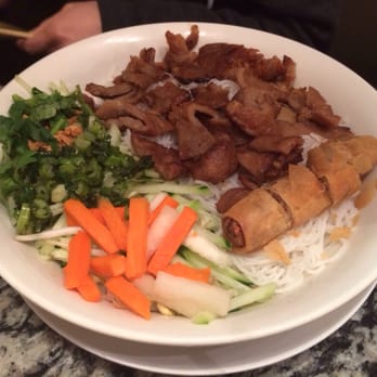 Pho Apple - Egg rolls and pork vermicelli. Disgusting. Half was pure filler. Noodles were lukewarm and everything else was cold. - Vietnamese Near Me - Plano, Texas Pho Apple - Egg rolls and pork vermicelli. Disgusting. Half was pure filler. Noodles were lukewarm and everything else was cold. - Vietnamese Near Me - Plano, Texas