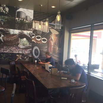 Starbucks - Coffee & Tea Near Me - Laguna Niguel, California