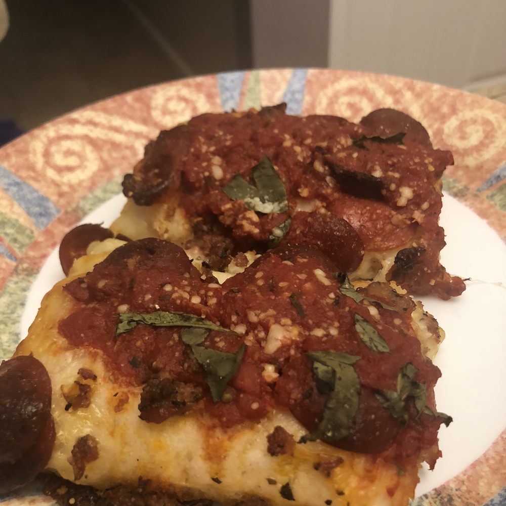 Pizza Wizard - GF, build-your-own with red sauce, pepperoni, sausage. - Pizza Near Me - Rochester, New York Pizza Wizard - GF, build-your-own with red sauce, pepperoni, sausage. - Pizza Near Me - Rochester, New York