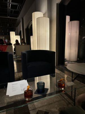 Hotel AKA Alexandria by null