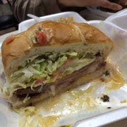 Choripan Tortas Uruguayas