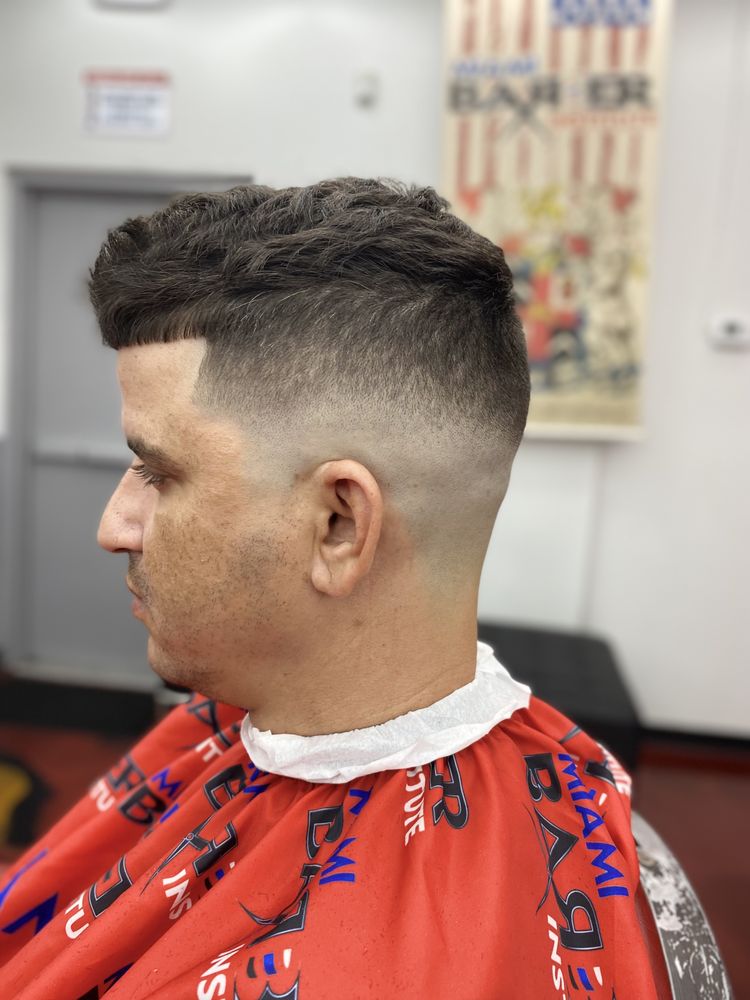 Barber At Home Logo
