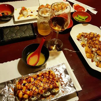 Sushi Dake - Baked lobster roll (bottom left), fried lobster roll (right), pink lady (top) with the best plum wine and some beer! - Sushi Bars Near Me - Anaheim, California