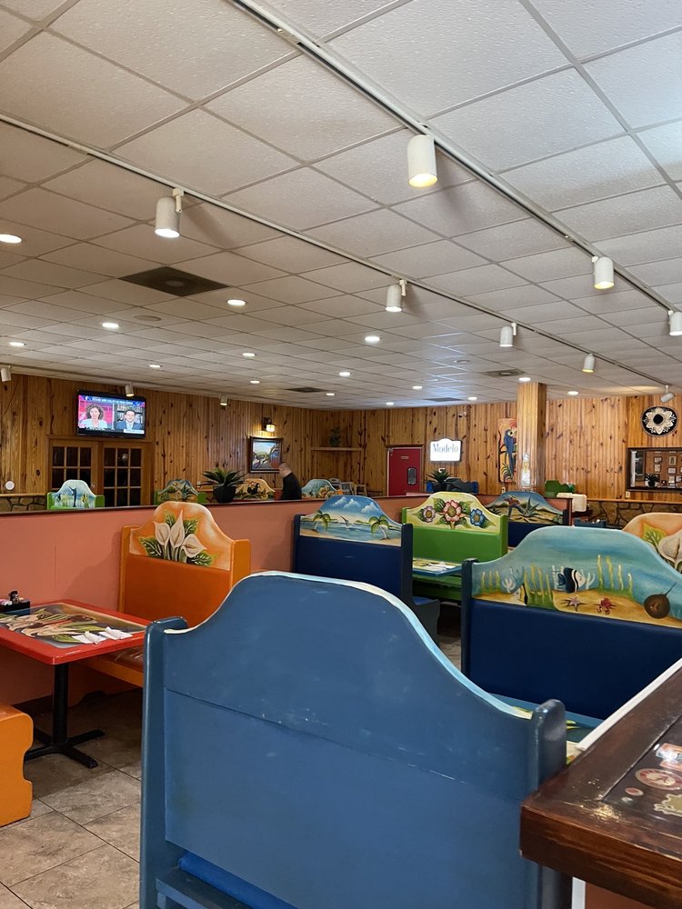 Casa Nueva Mexican Bar & Grill Logo