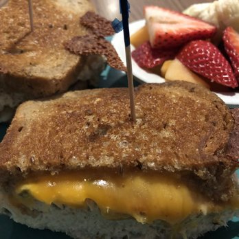 The Potholder Cafe - Tuna Melt Sandwich - Breakfast & Brunch Near Me - Long Beach, California