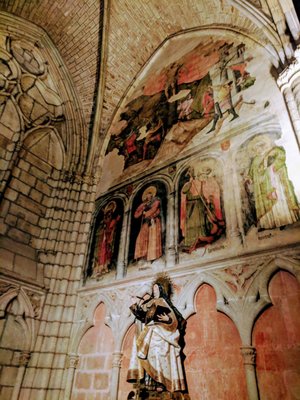 León Cathedral by null