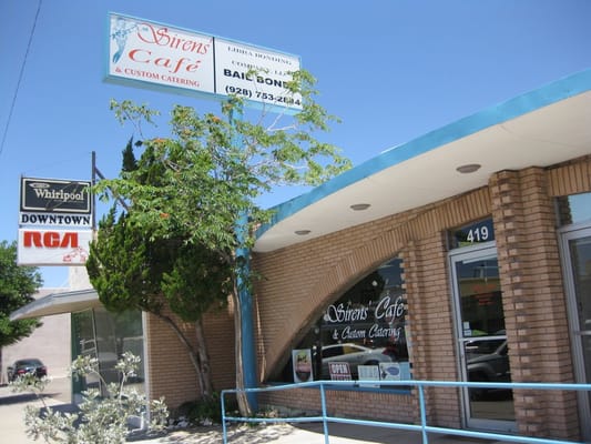 Sirens Cafe & Custom Catering by null