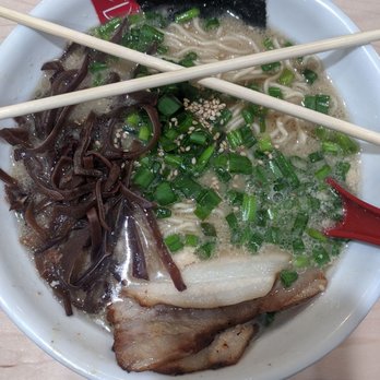 Tatsu Ramen - "Old Skool ramen w/ Beef" - Ramen Near Me - Pasadena, California Tatsu Ramen - "Old Skool ramen w/ Beef" - Ramen Near Me - Pasadena, California